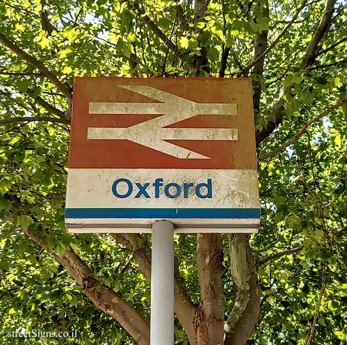 Oxford - Railway Station