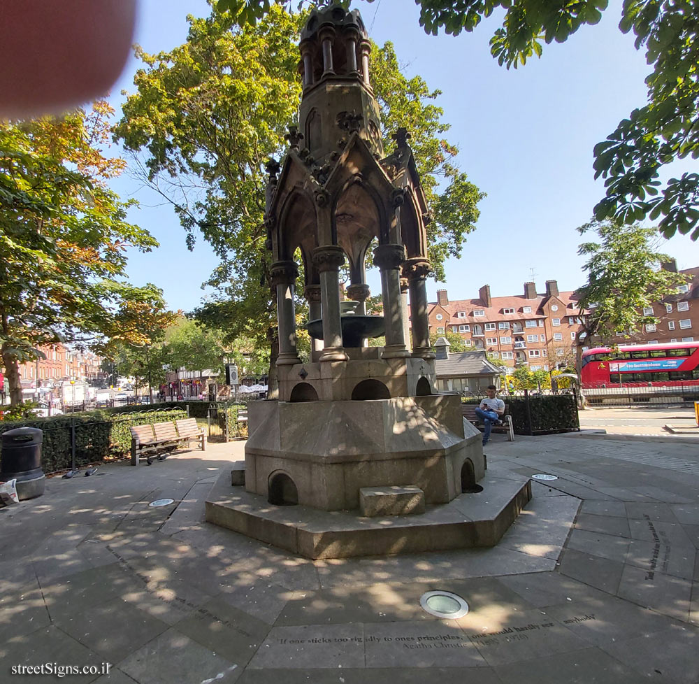 London -  Hampstead - South End Green fountain