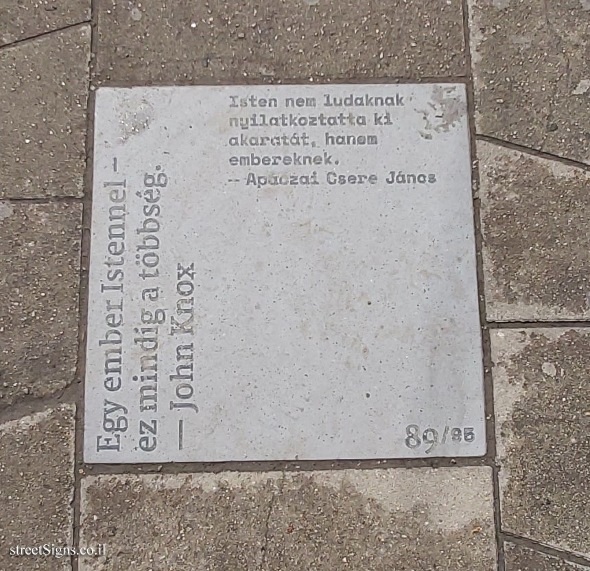 Budapest - Calvin Square plaques - Knox and Csere