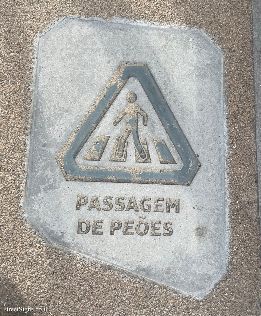Apúlia - Pedestrian passage
