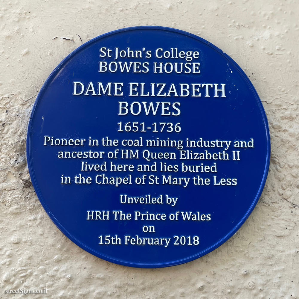 Durham - A memorial plaque where Elizabeth Bowes lived