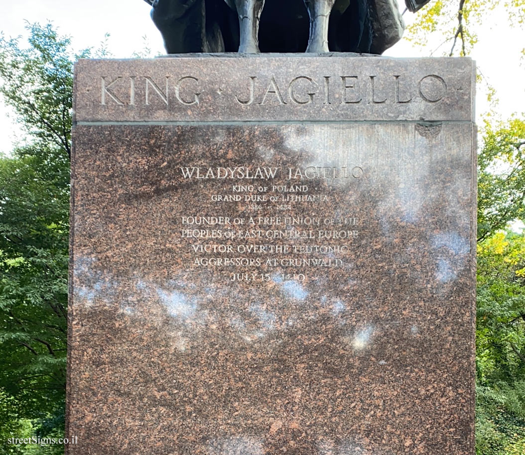 New York - Central Park - A statue in memory of King Jagiełło