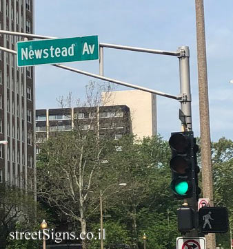 St. Louis - Traffic signs - Newstead Ave