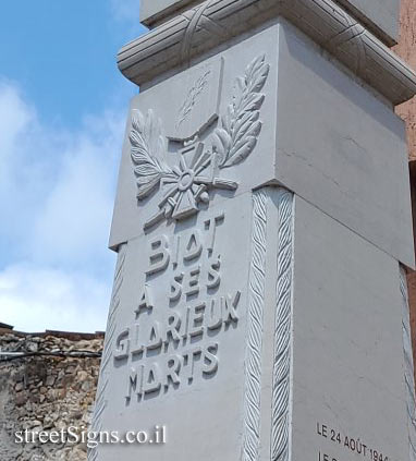 Biot - A monument to the locals who fell in World War II