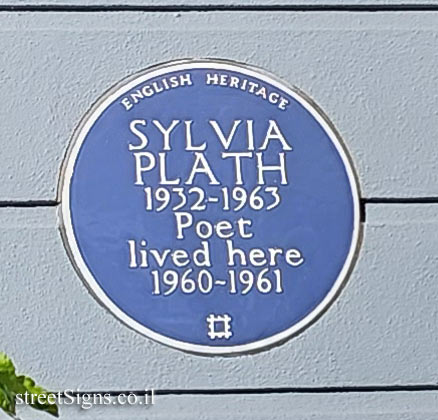London - Commemorative plaque where the poet and writer Sylvia Plath lived