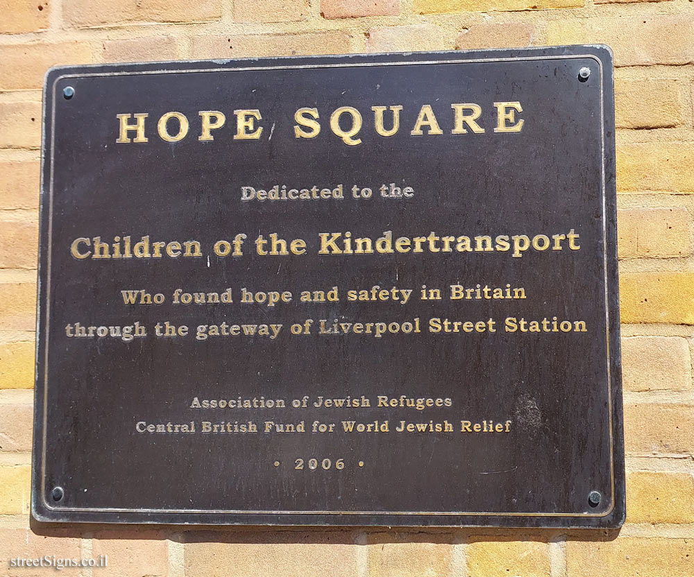 London - Hope Square