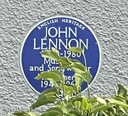 Liverpool - A memorial plaque where John Lennon lived as a child