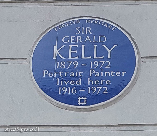 London - Commemorative plaque at the place where the painter Gerald Kelly lived
