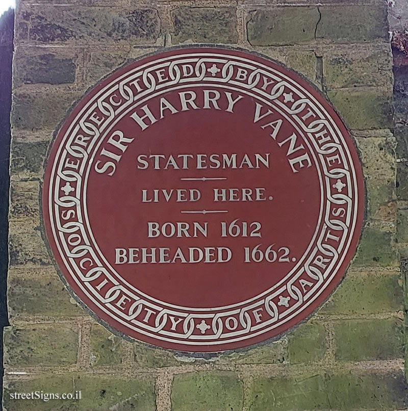 Commemorative plaque in the house where the statesman Sir Harry Vane lived