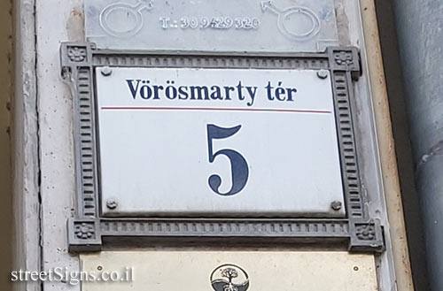 Budapest - Vörösmarty tér 5