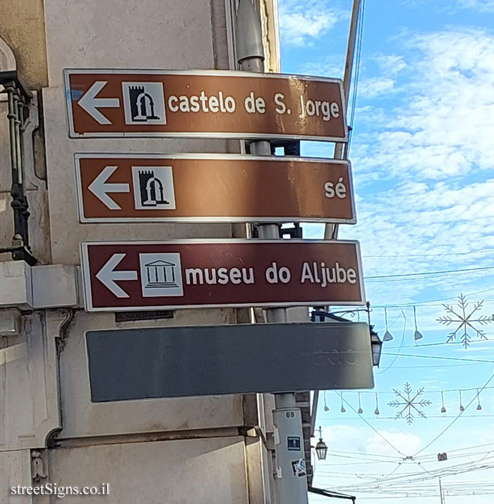 Lisbon - directional signs to sites in the city