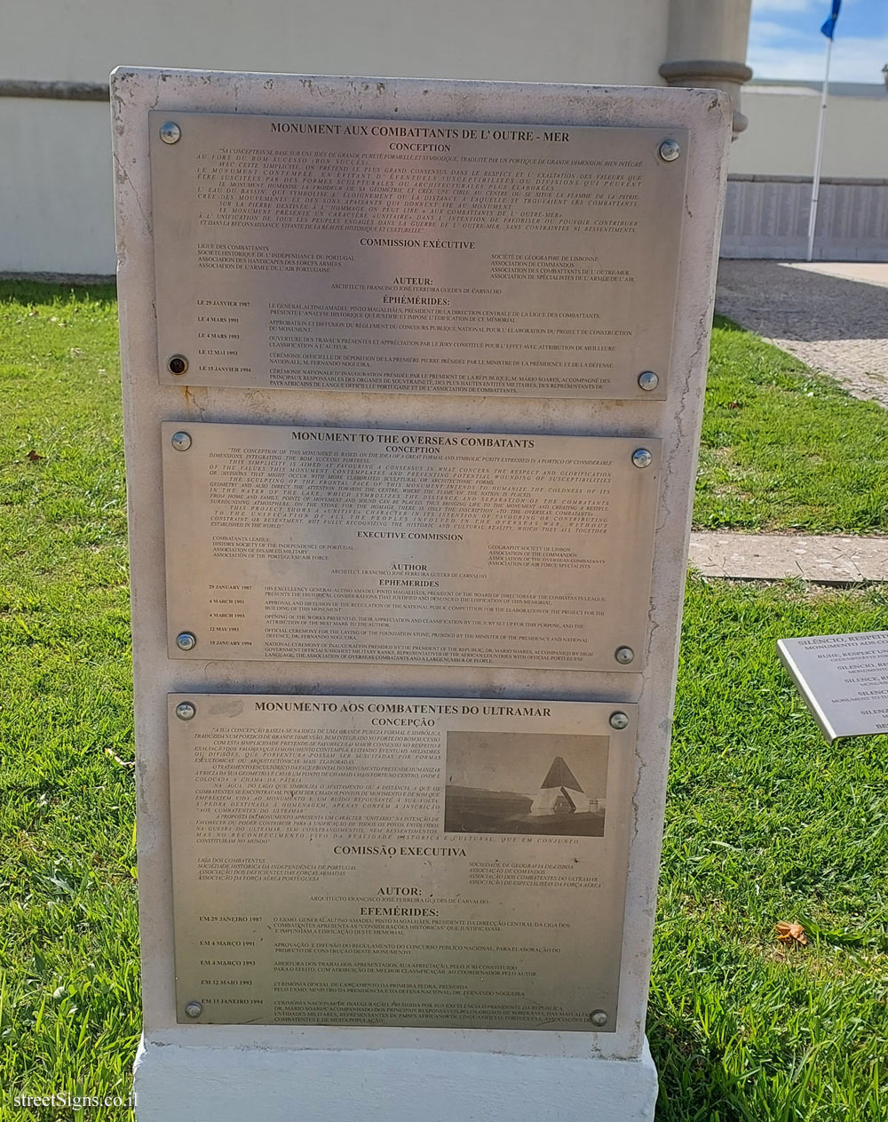 Lisbon - Monument to overseas fighters