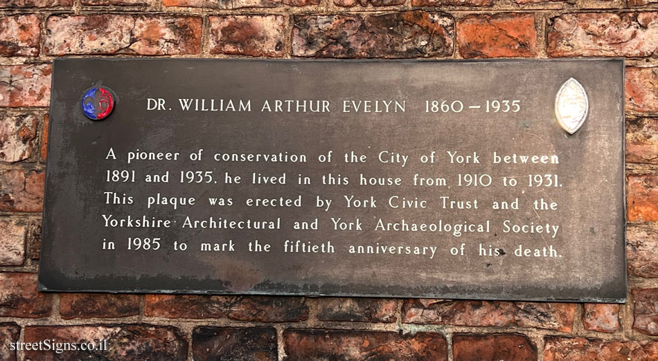 York - Commemorative plaque in the house where William Arthur Evelyn lived