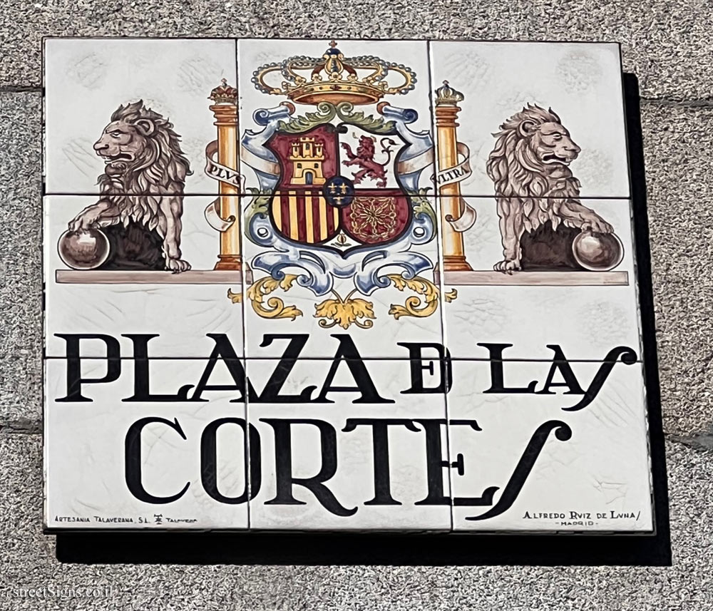 Madrid - Pl. de las Cortes Square
