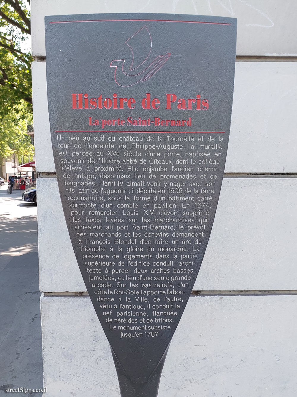 Paris - History of Paris - The Saint-Bernard gate