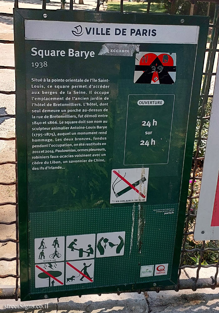 Paris - Gardens - Square Barye