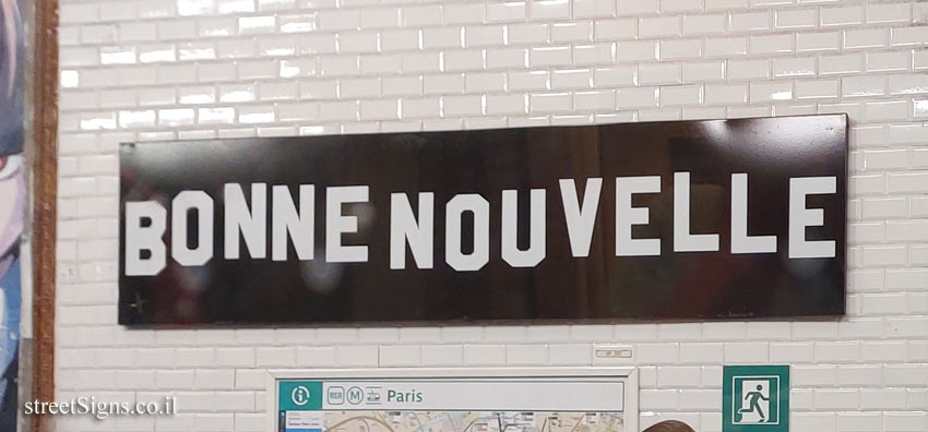Paris - Bonne Nouvelle metro station - interior of the station