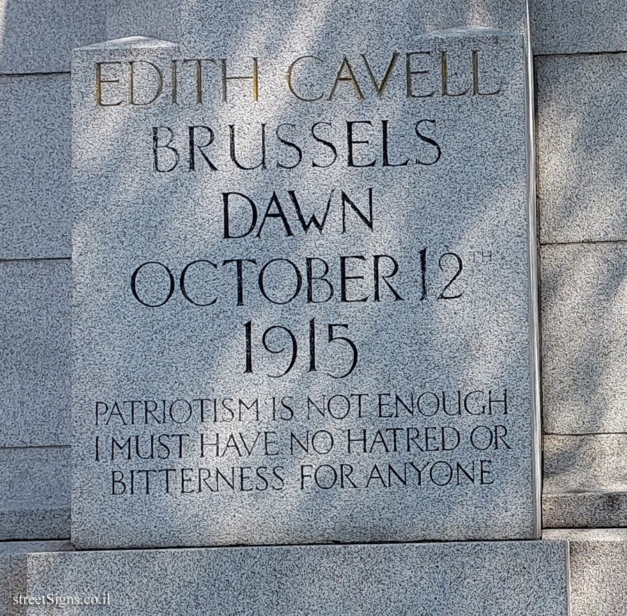 London - Monument to Edith Cavell
