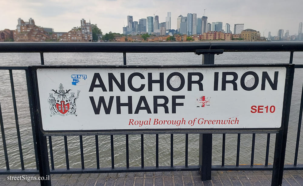 London - Greenwich - Anchor Iron Wharf