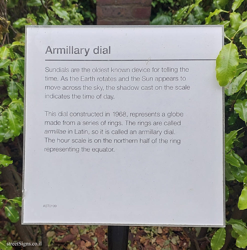 London - Greenwich - Armillary dial