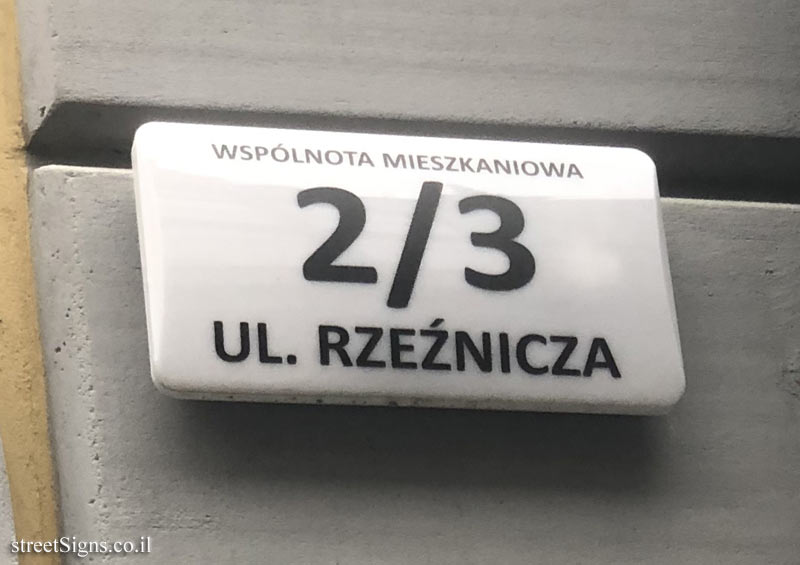 Wroclaw - 32/33 Rzeźnicza Street
