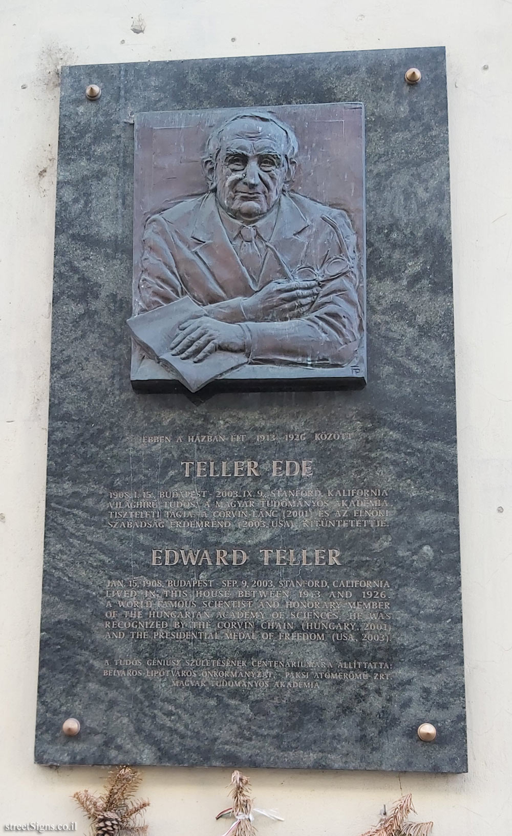 Budapest - Memorial plaque in the home of Edward Teller