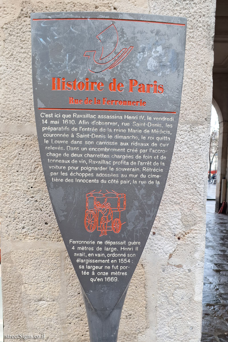 Paris - History of Paris - Rue de la Ferronnerie