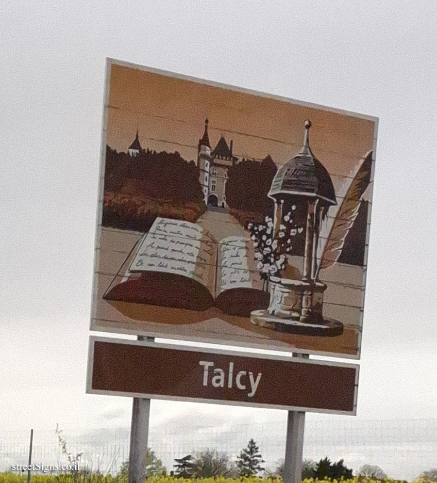 Talcy - sign indicating the beginning of the city’s jurisdiction 