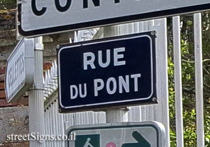 Seur - Rue du Pont