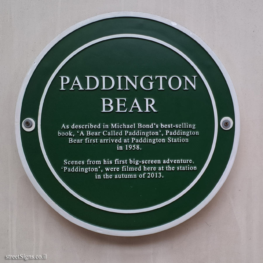 London - Paddington Railway Station - Paddington Bear