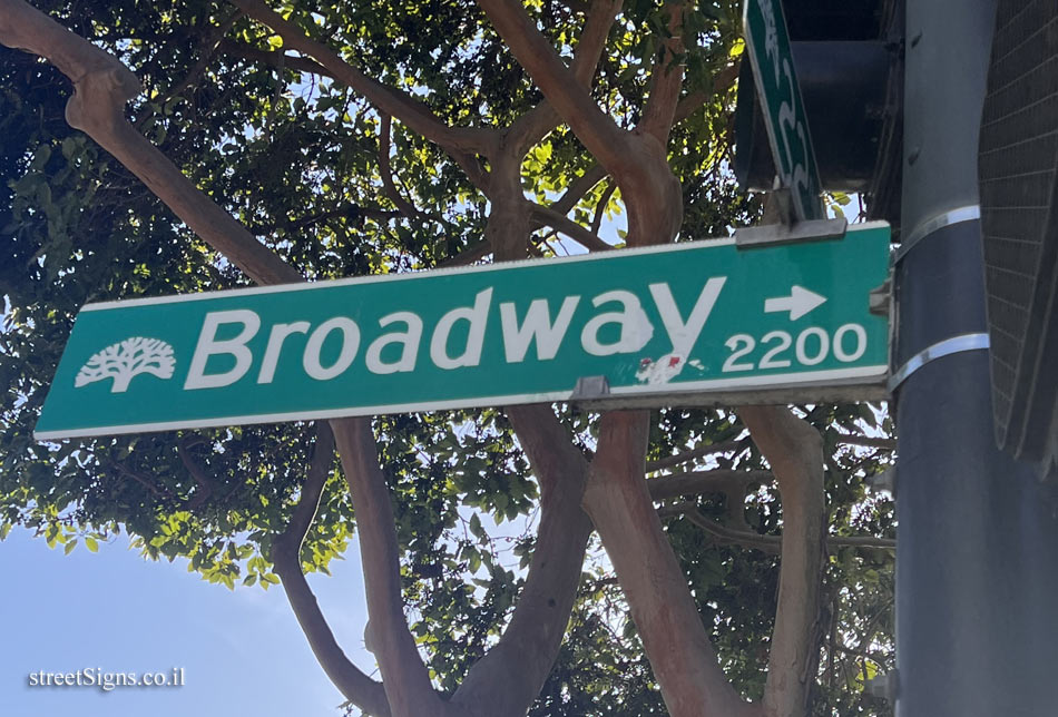 Oakland - Broadway