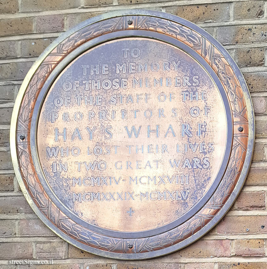 London - Commemorative plaque for Hay’s Wharf workers who fell in the World Wars