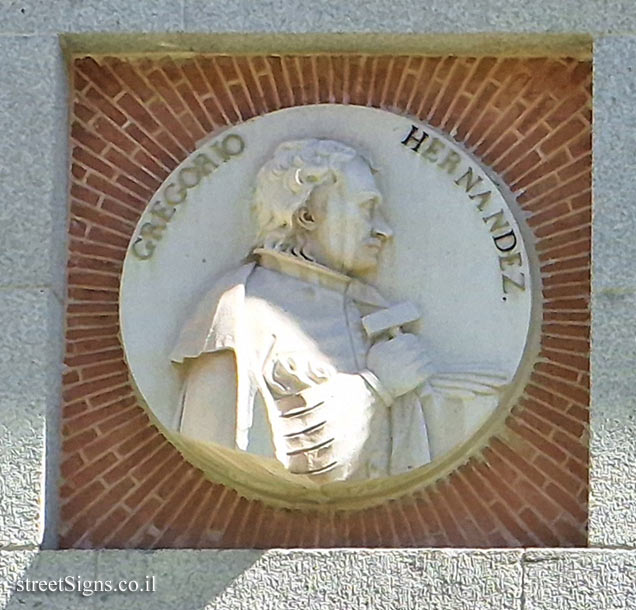 Madrid - Medallions in front of the Prado Museum - Gregorio Fernández