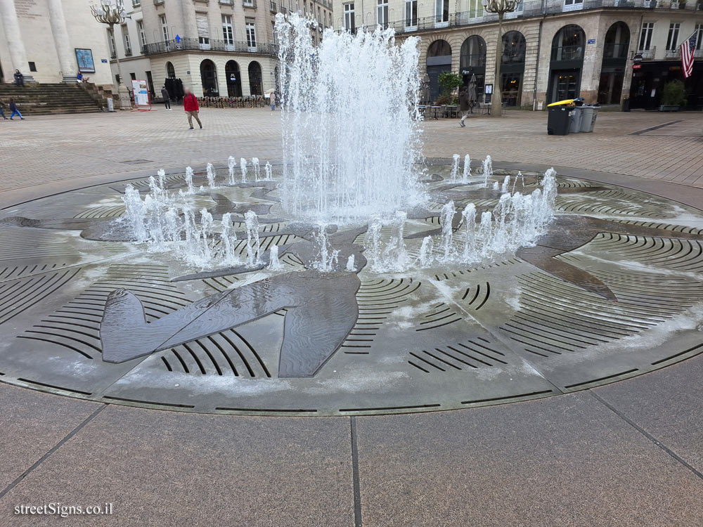 Nantes - Graslin Fountain