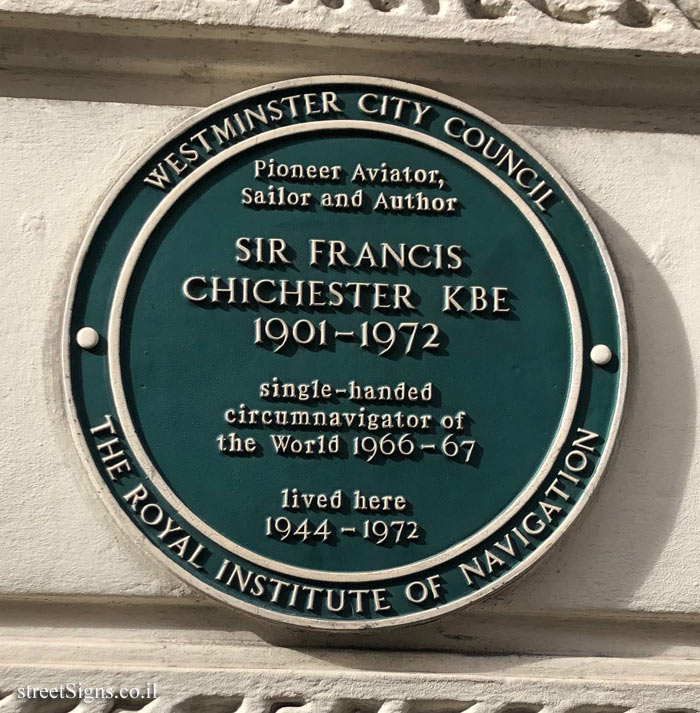 London - Memorial plaque at the residence of Sir Francis Chichester