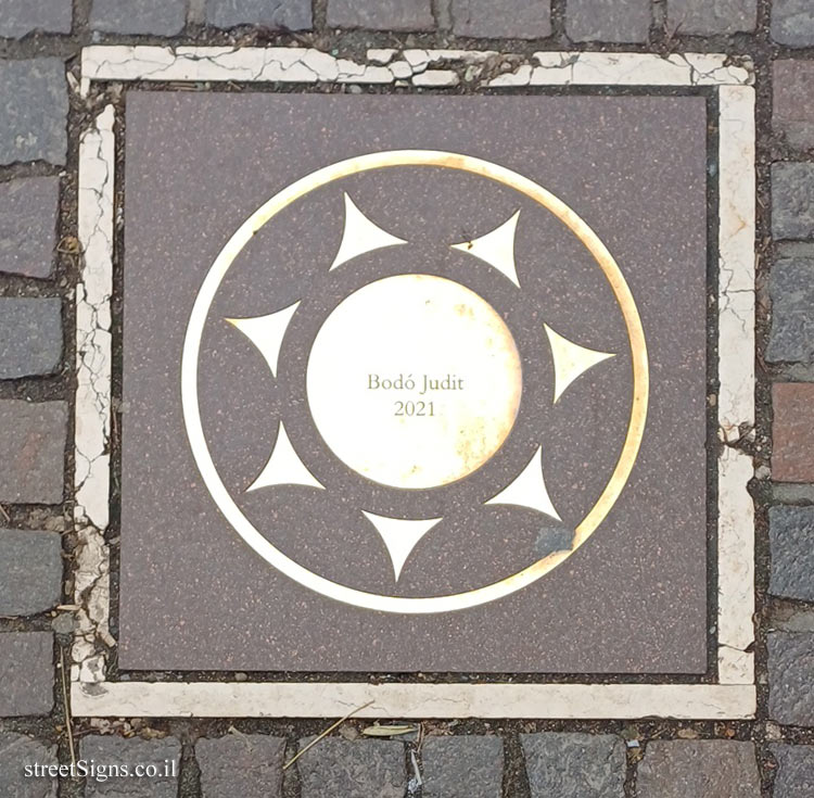 Budapest - Commemorative plaque to Bodó Judit 